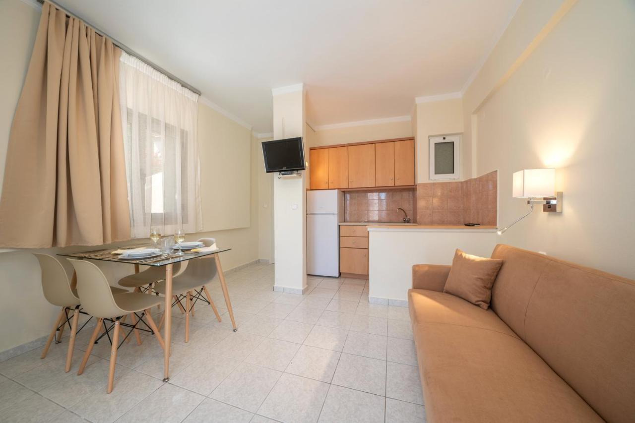 איה אפימיה Makis Village-Apartments מראה חיצוני תמונה