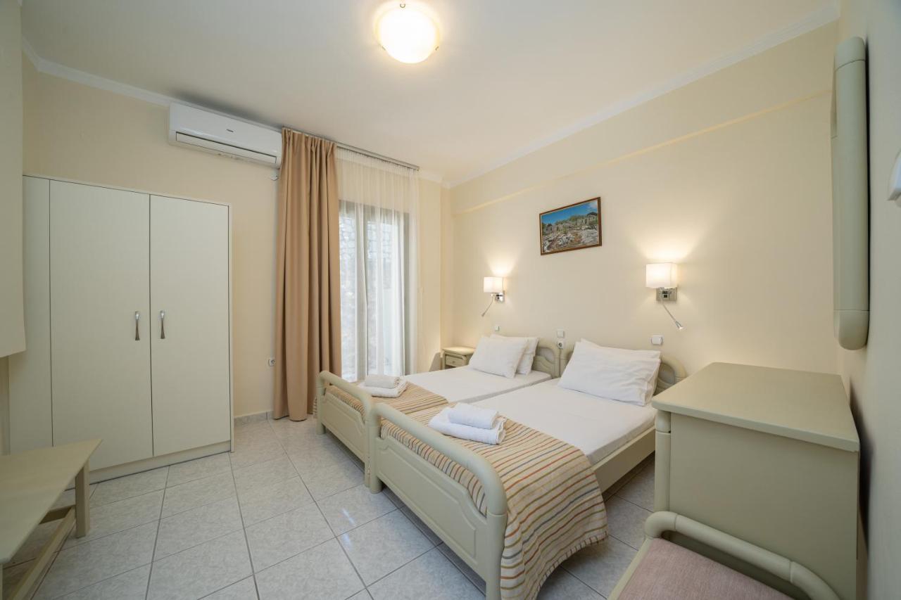 איה אפימיה Makis Village-Apartments מראה חיצוני תמונה