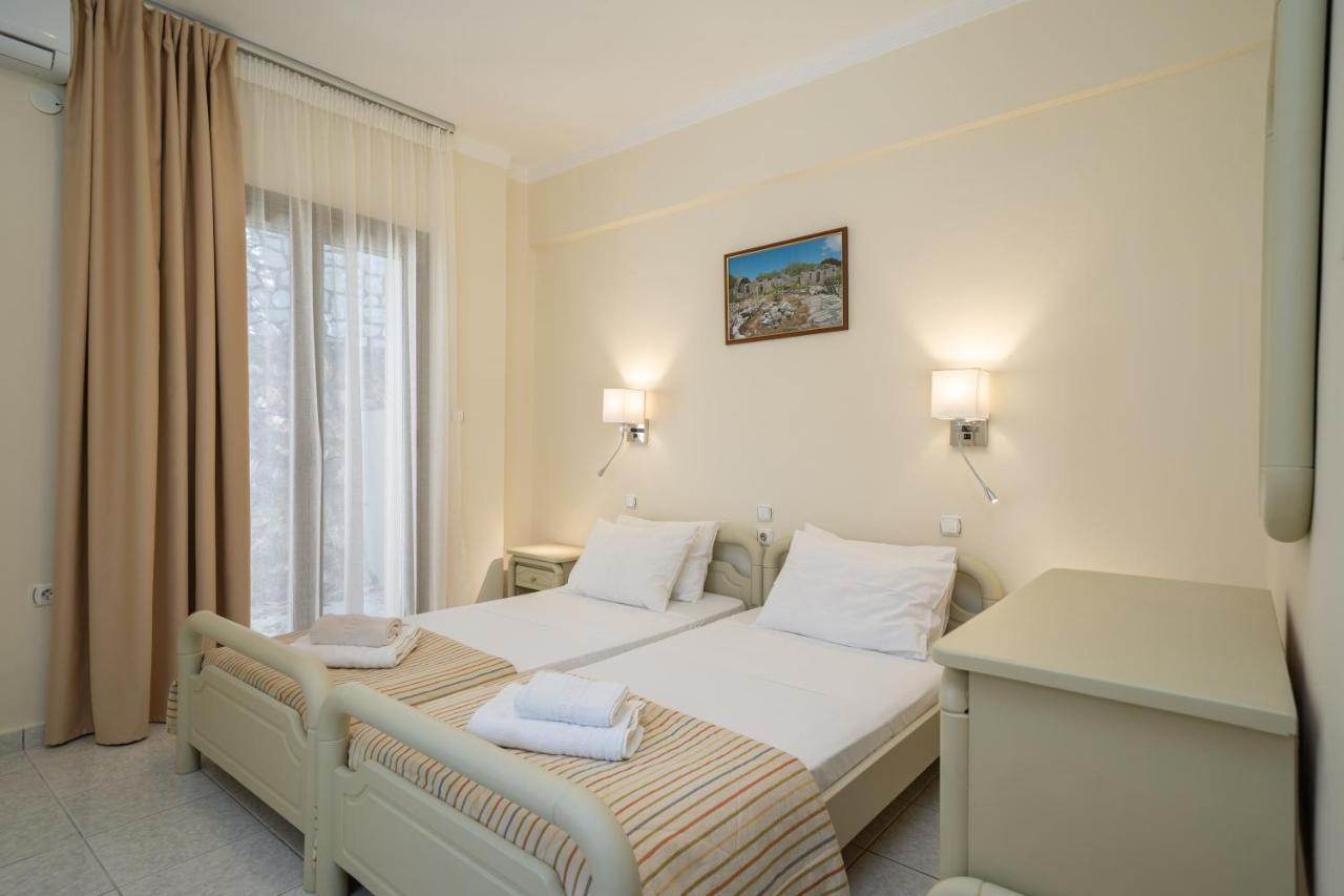 איה אפימיה Makis Village-Apartments מראה חיצוני תמונה