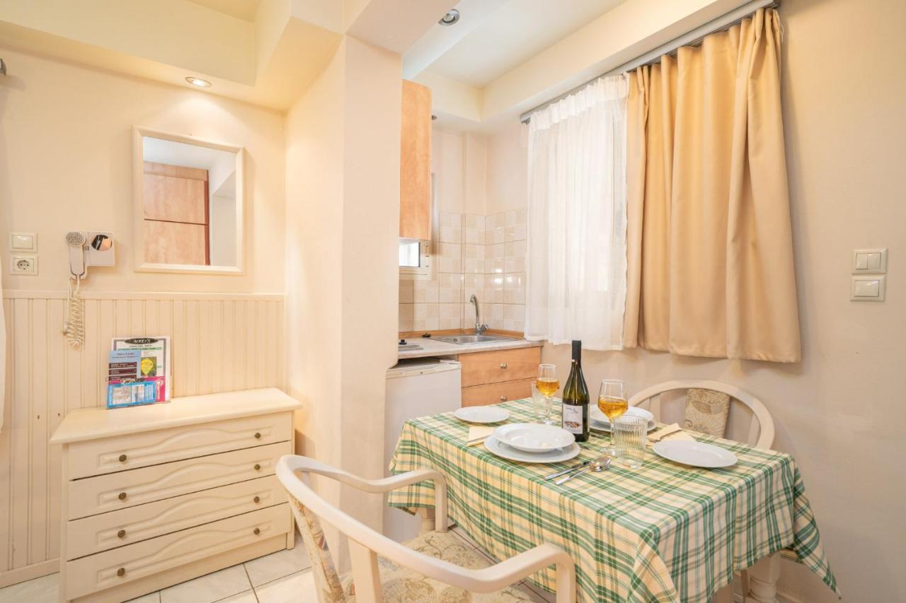 איה אפימיה Makis Village-Apartments מראה חיצוני תמונה
